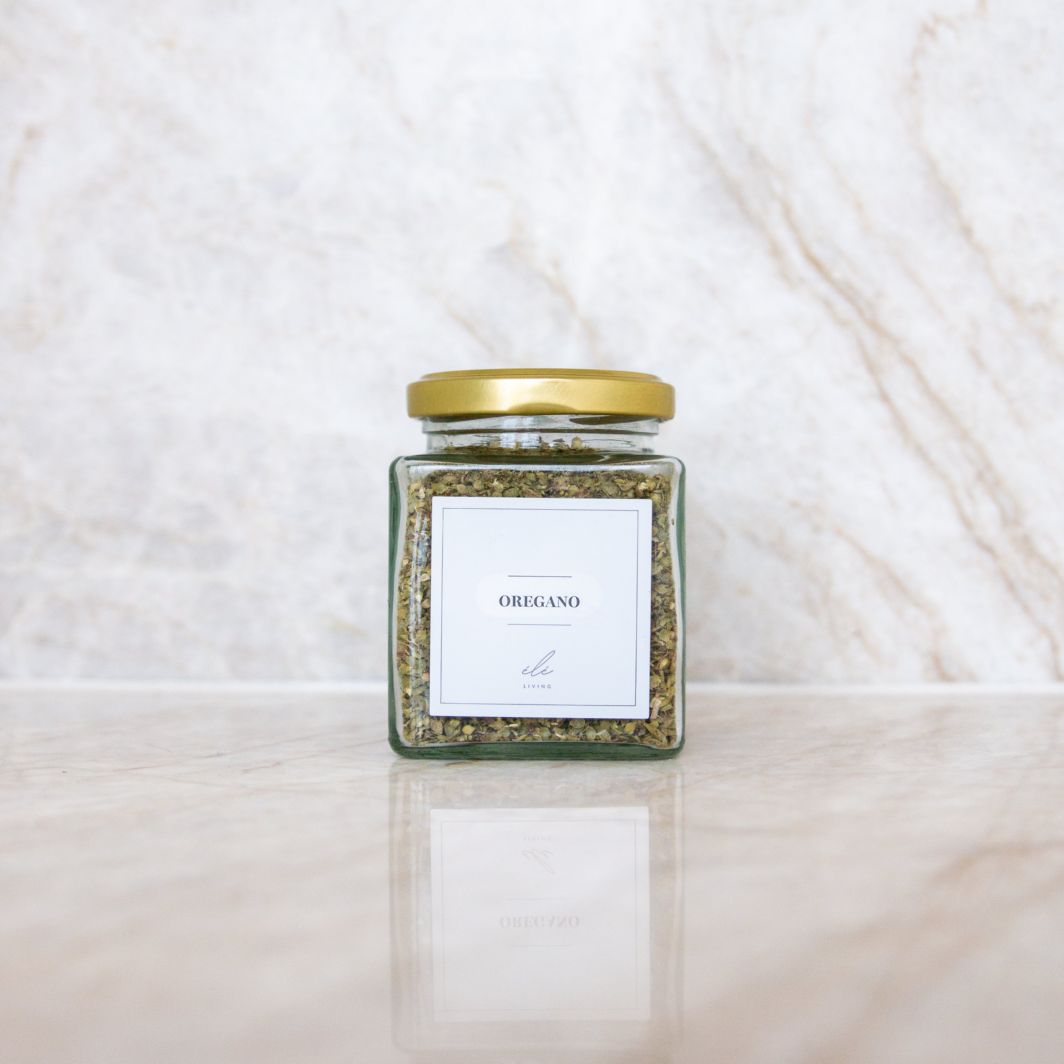 Organisering af køkkenskabe - Sådan får du fuldt overblik