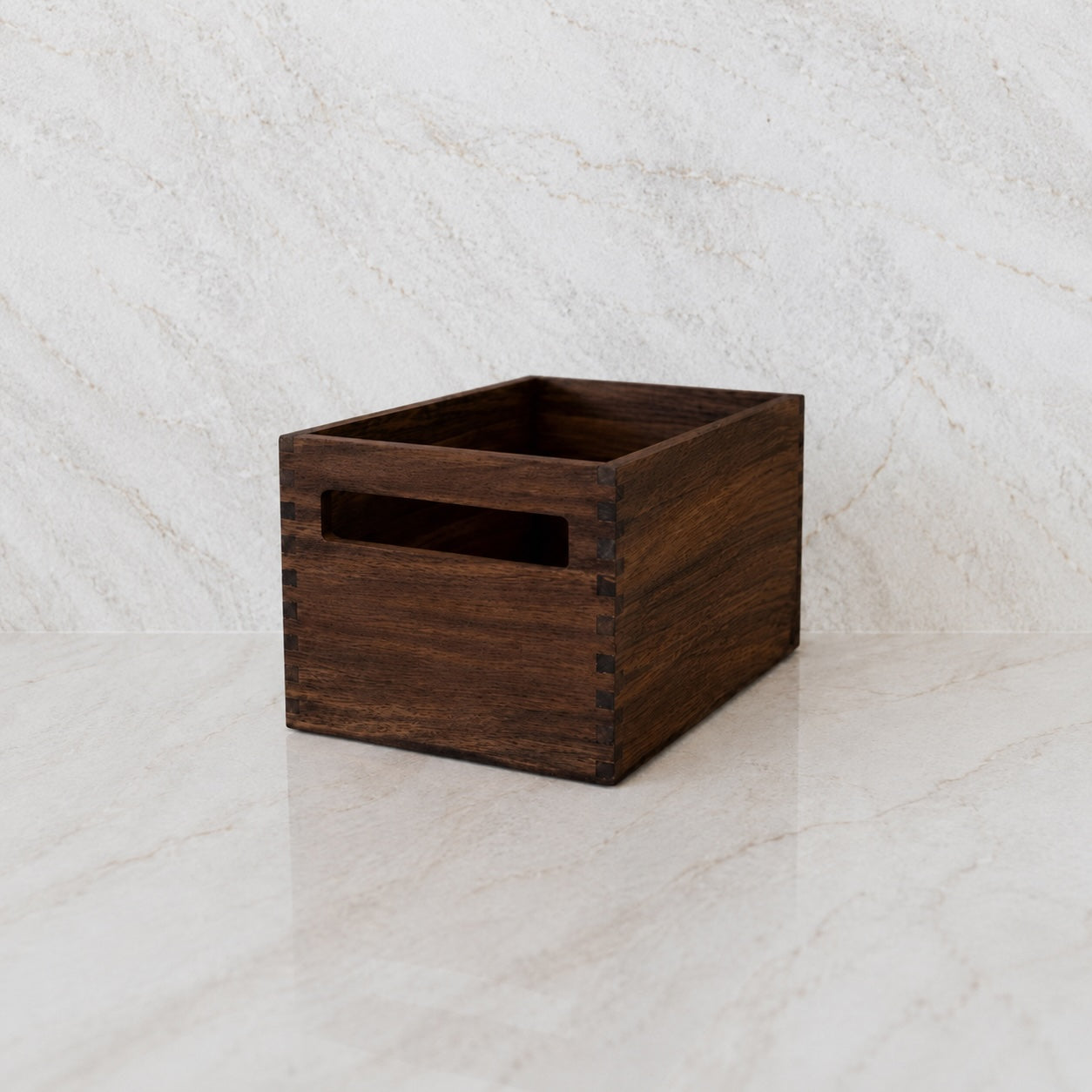 Wooden box wide tall acacia I élé living
