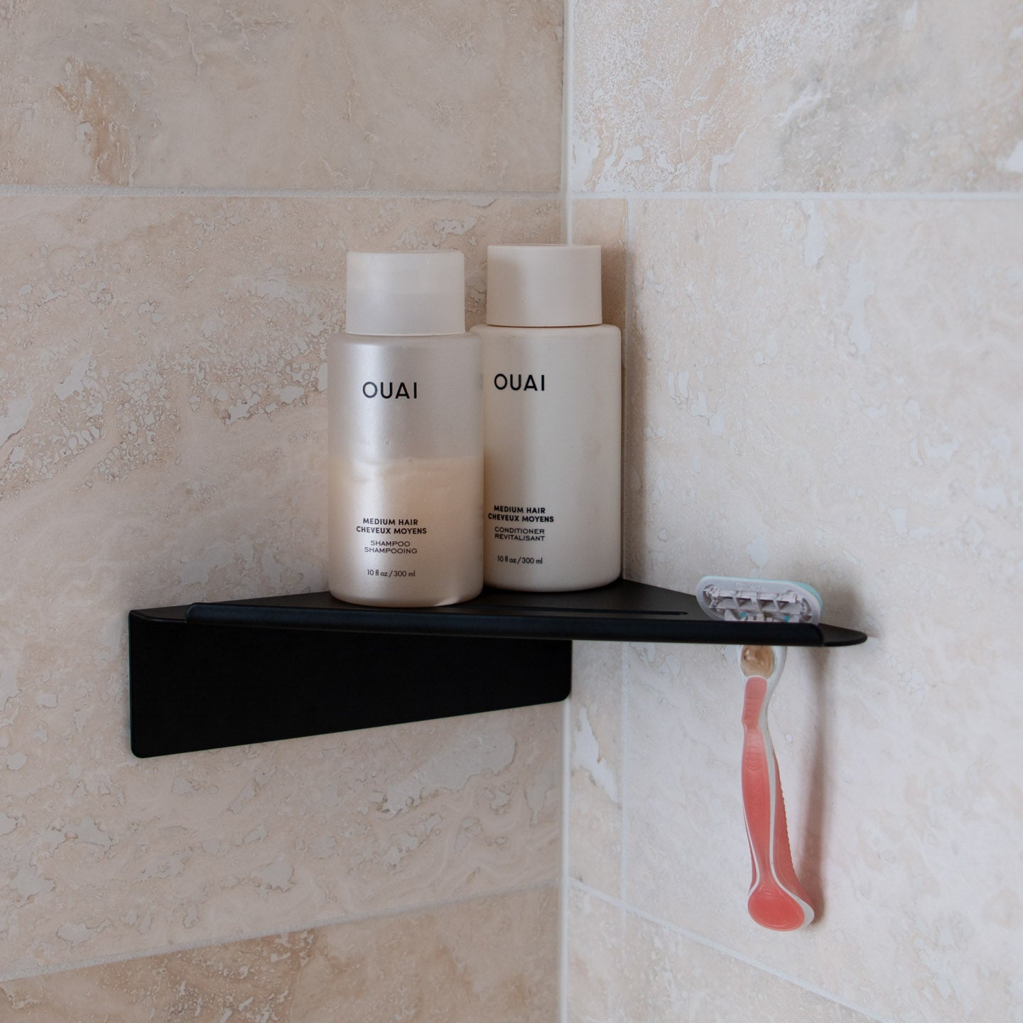 Eckduschregal – Mattschwarz I élé living