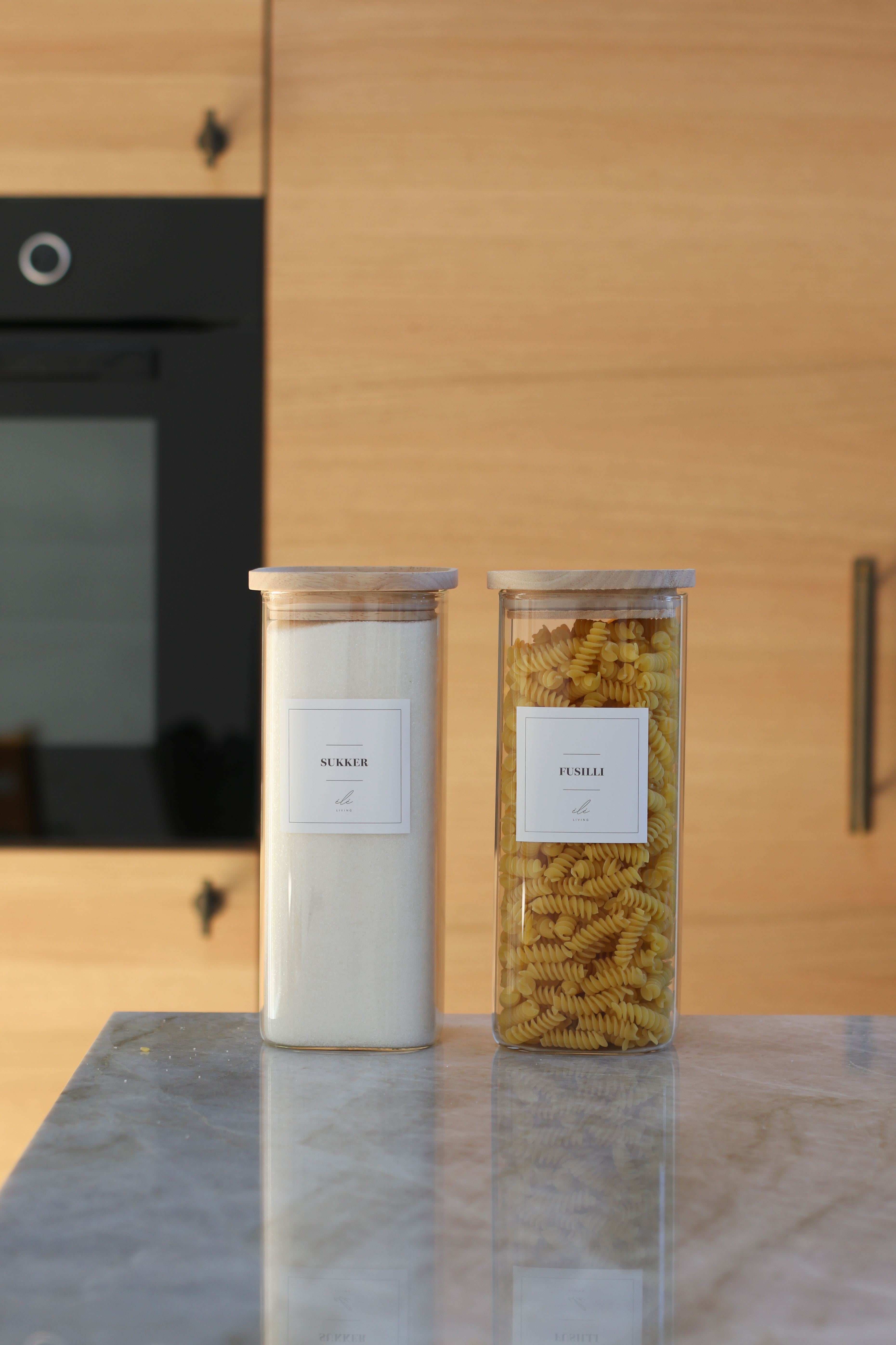 Køkkenopbevaring glas - Få ro, overblik og plads i skabet