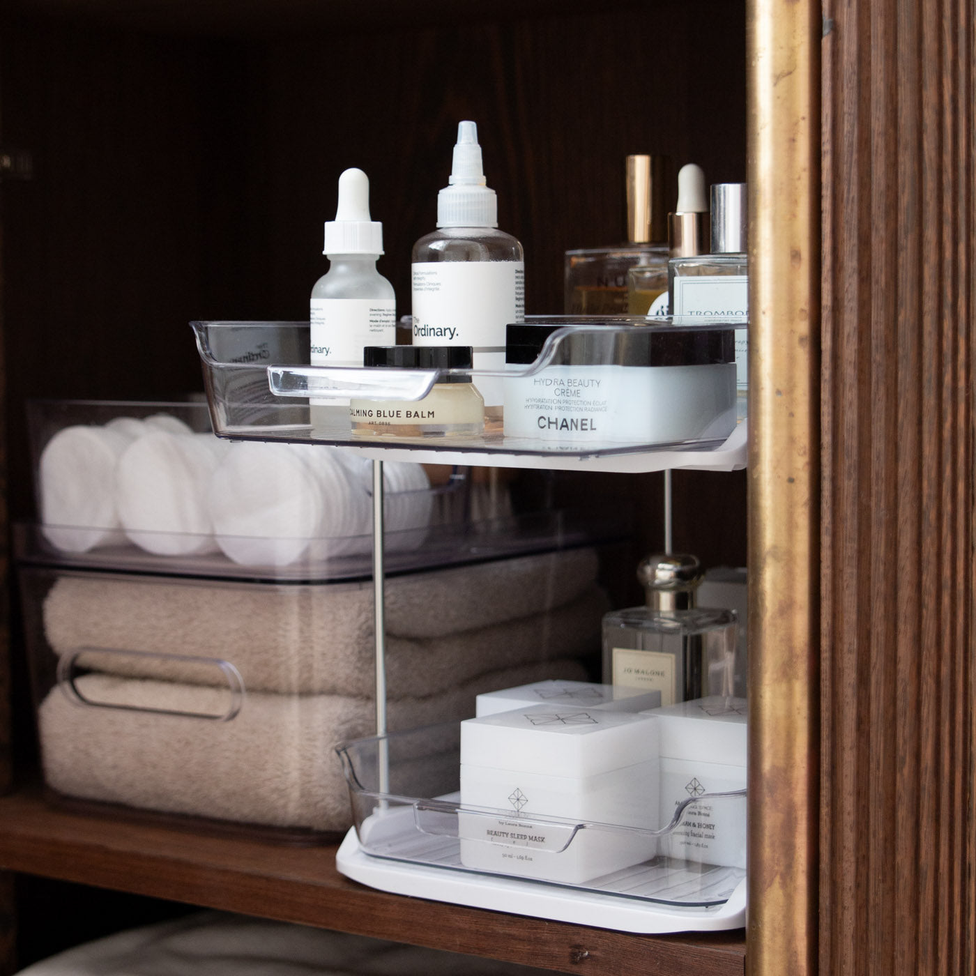 Opbevaringsreol med udtræk - skab overblik og mere plads