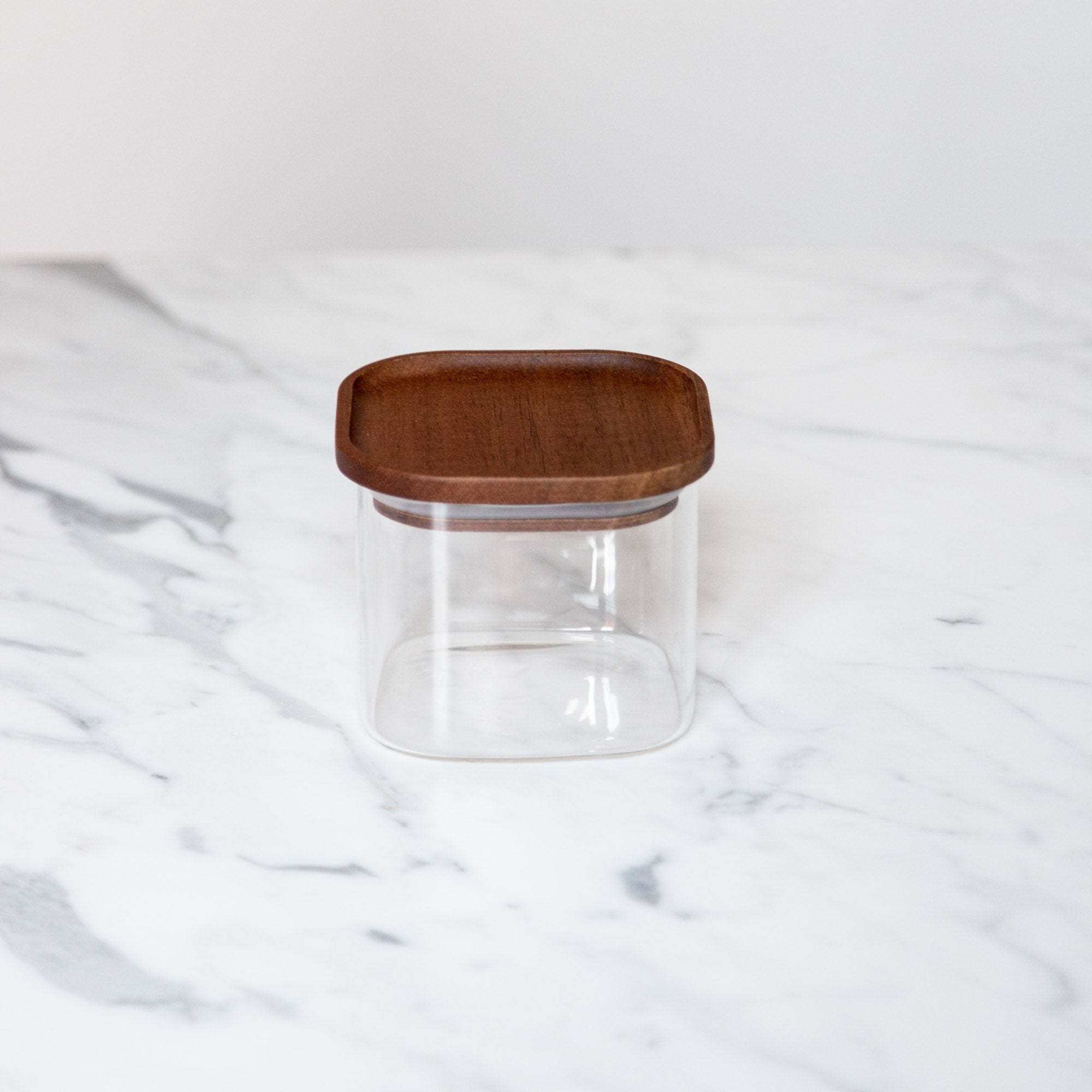 Storage jar with acacia wooden lid square 500 ml